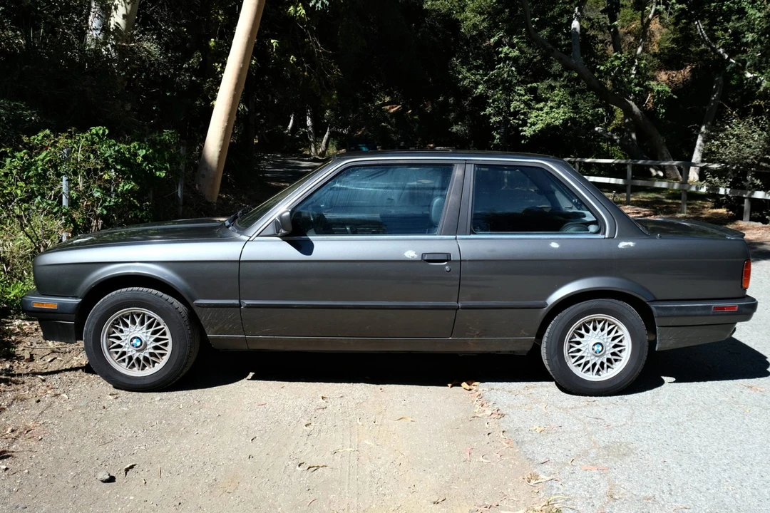 1989 BMW E30 3 Series - Image 13 of 31