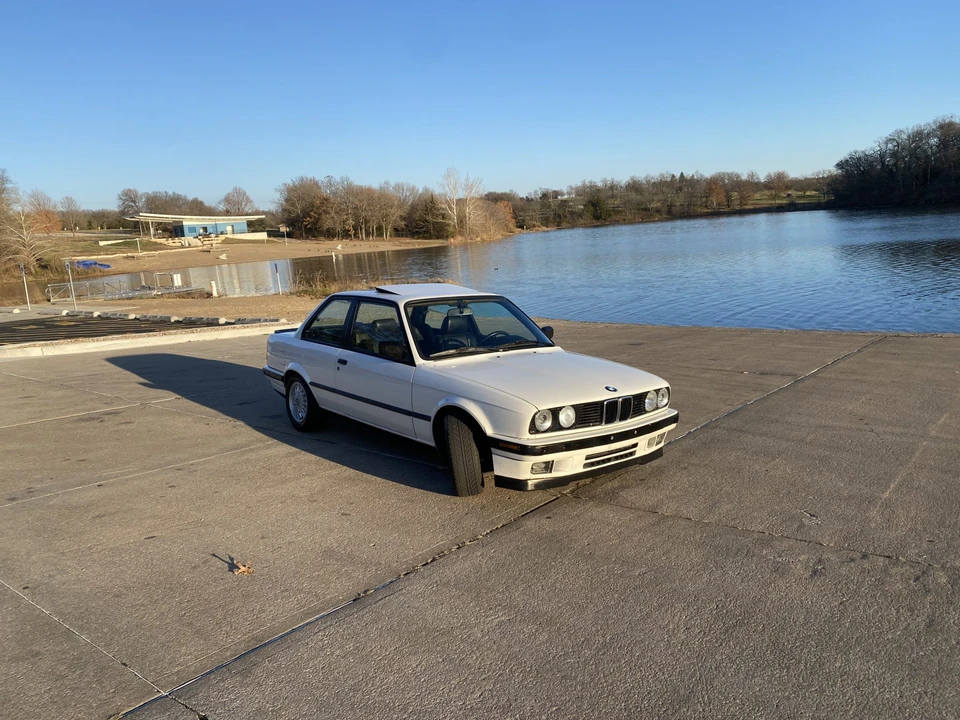 1989 BMW E30 3 Series - Image 17 of 31