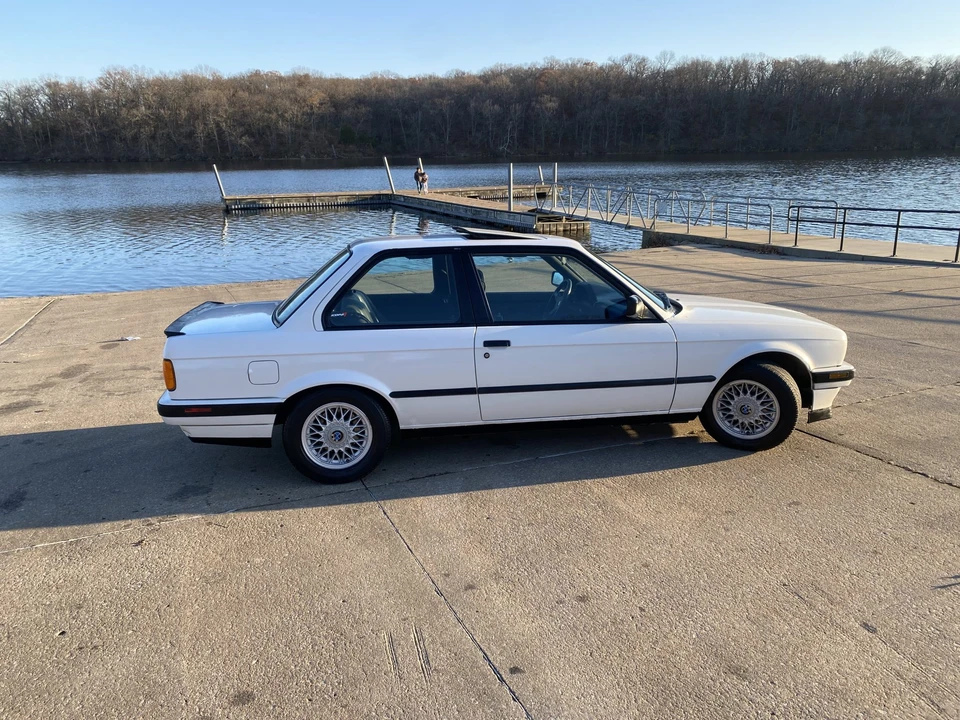 1989 BMW E30 3 Series - Image 25 of 31