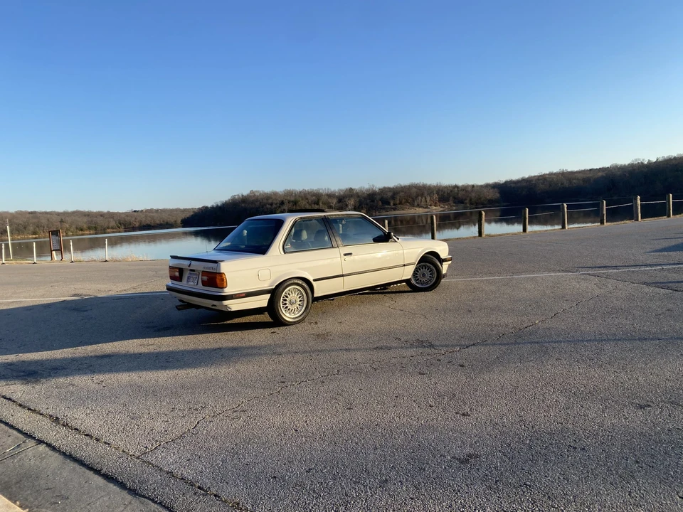 1989 BMW E30 3 Series - Image 27 of 31