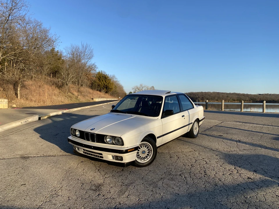 1989 BMW E30 3 Series - Image 4 of 31