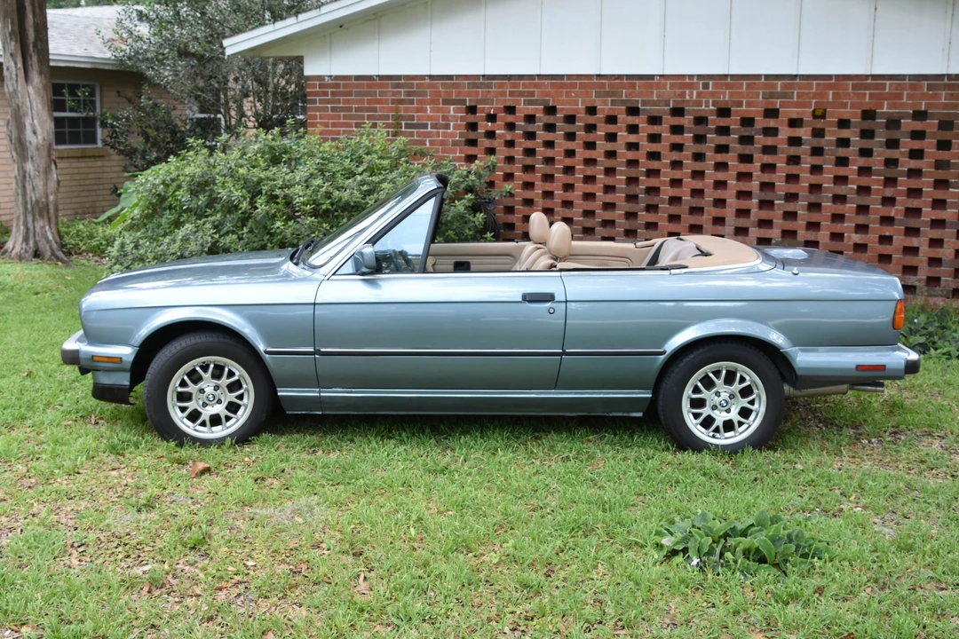 1989 BMW E30 3 Series - Image 7 of 31