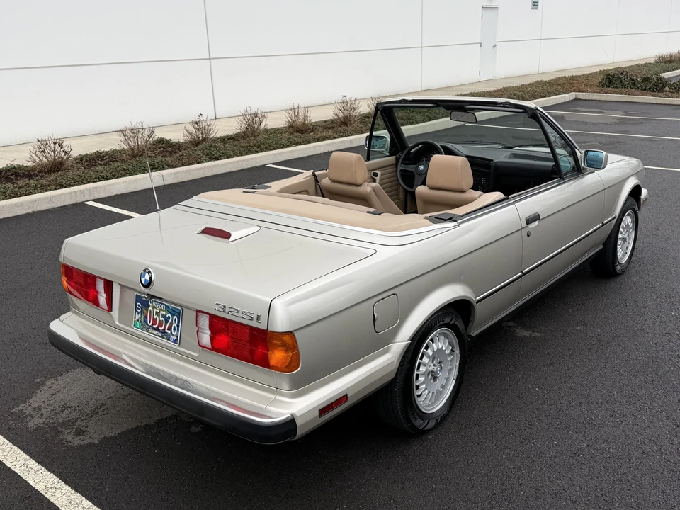 1989 BMW E30 3 Series - Image 8 of 31