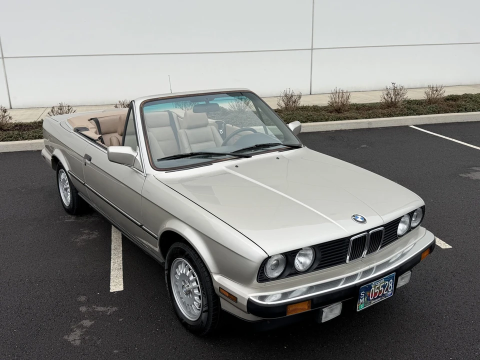 1989 BMW E30 3 Series - Image 13 of 31