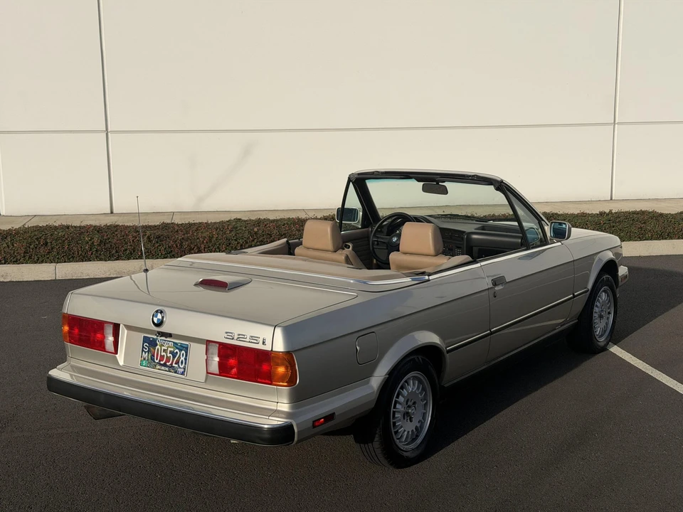 1989 BMW E30 3 Series - Image 25 of 31