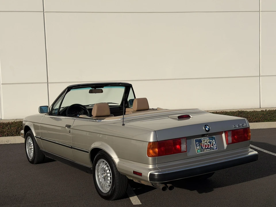 1989 BMW E30 3 Series - Image 18 of 31