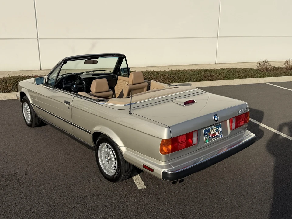 1989 BMW E30 3 Series - Image 16 of 31