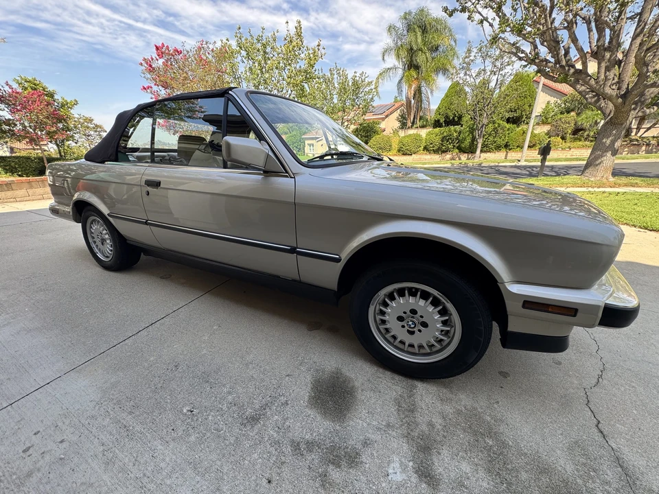 1989 BMW E30 3 Series - Image 16 of 31