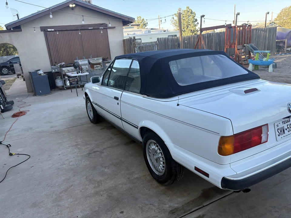1989 BMW E30 3 Series - Image 11 of 31