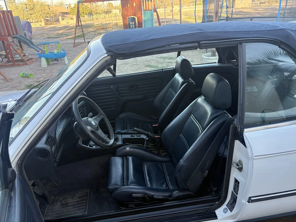 1989 BMW E30 3 Series - Image 25 of 31