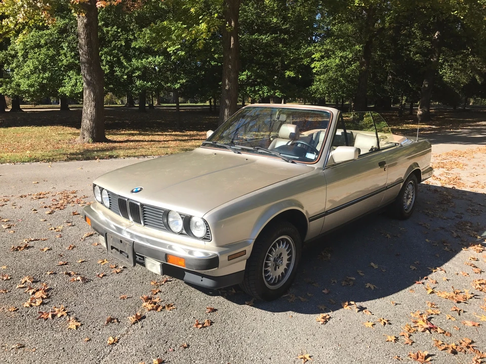 1989 BMW E30 3 Series - Image 2 of 31