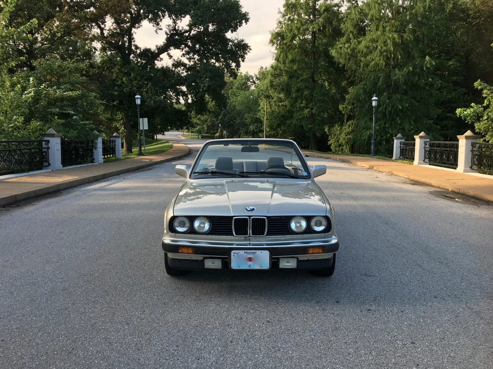 1989 BMW E30 3 Series - Image 10 of 31