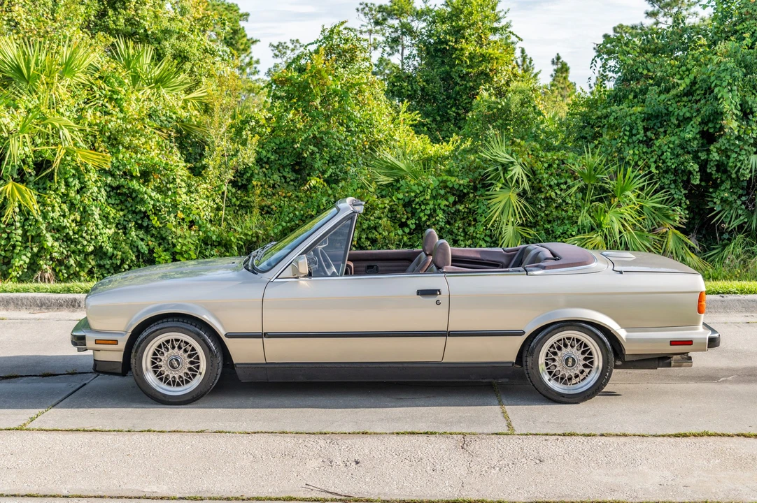 1989 BMW E30 3 Series - Image 15 of 31