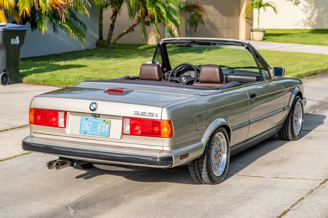 1989 BMW E30 3 Series - Image 12 of 31