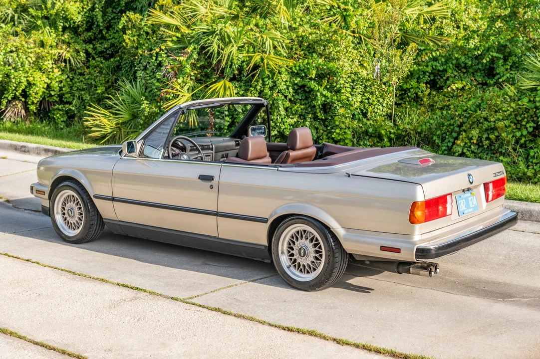 1989 BMW E30 3 Series - Image 14 of 31