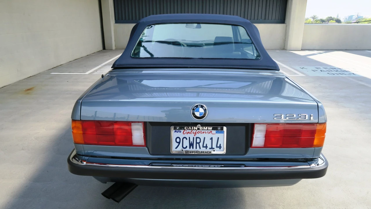 1989 BMW E30 3 Series - Image 16 of 31