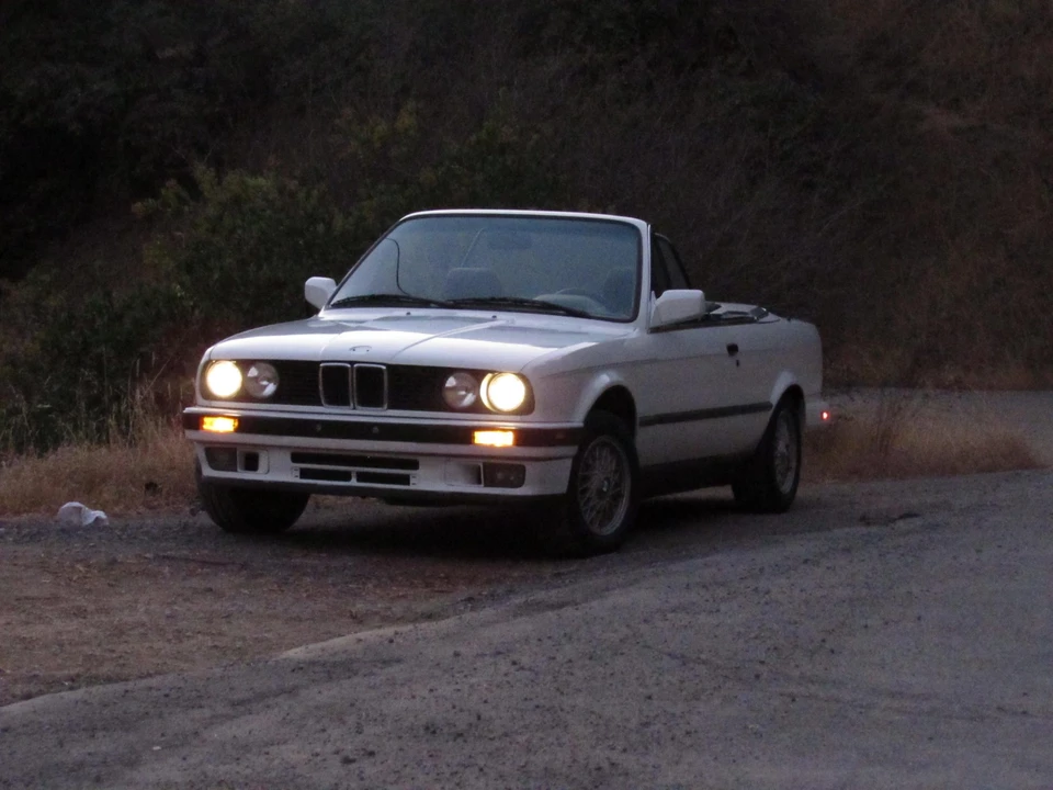 1989 BMW E30 3 Series - Image 12 of 31