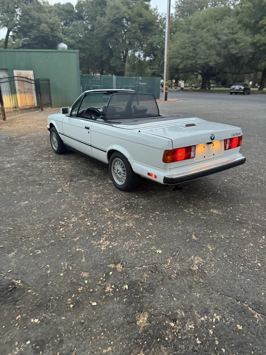 1989 BMW E30 3 Series - Image 21 of 31
