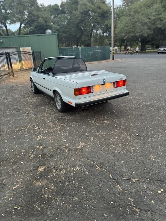 1989 BMW E30 3 Series - Image 22 of 31