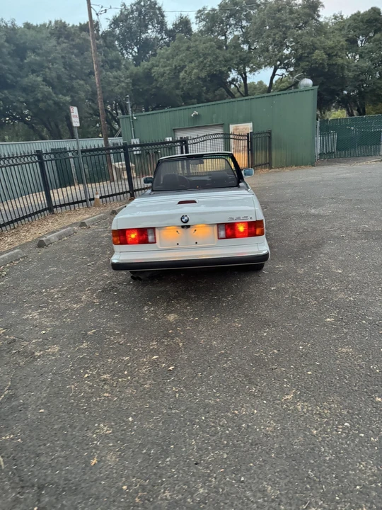 1989 BMW E30 3 Series - Image 30 of 31
