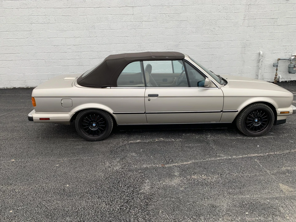 1989 BMW E30 3 Series - Image 25 of 30