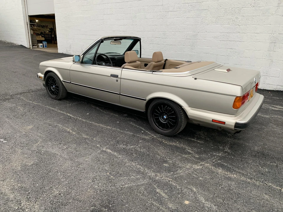 1989 BMW E30 3 Series - Image 16 of 30