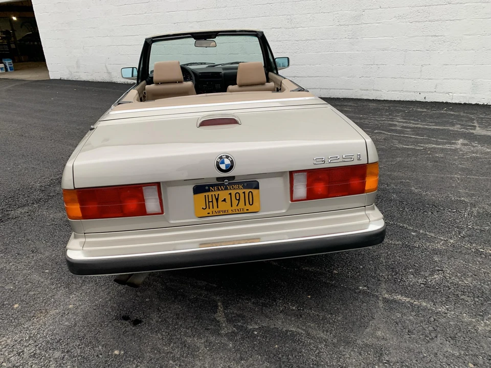 1989 BMW E30 3 Series - Image 22 of 30