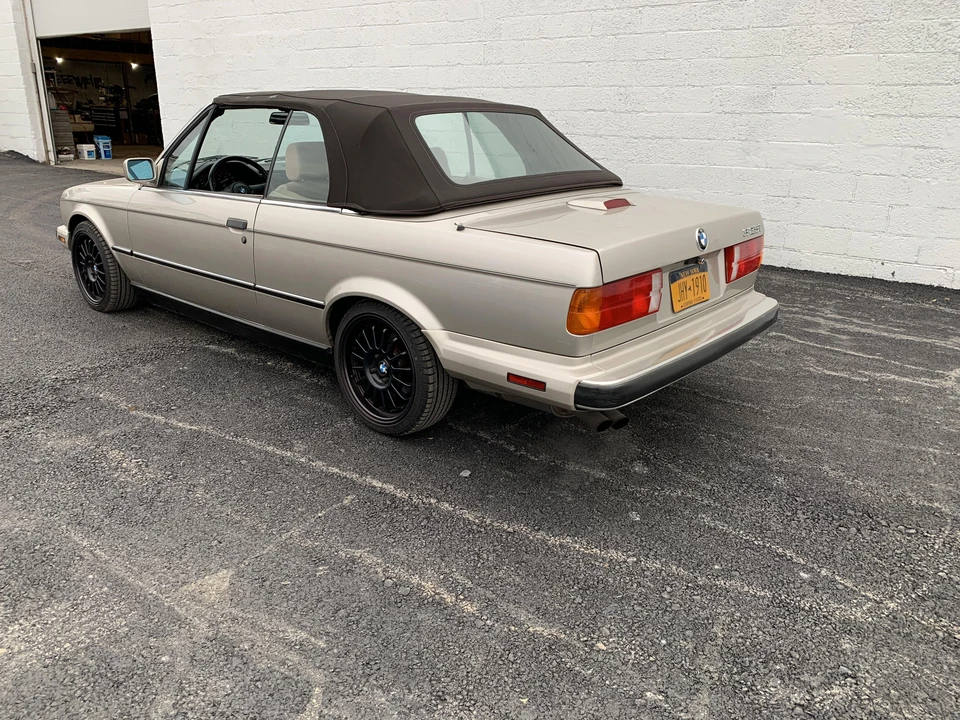 1989 BMW E30 3 Series - Image 18 of 30