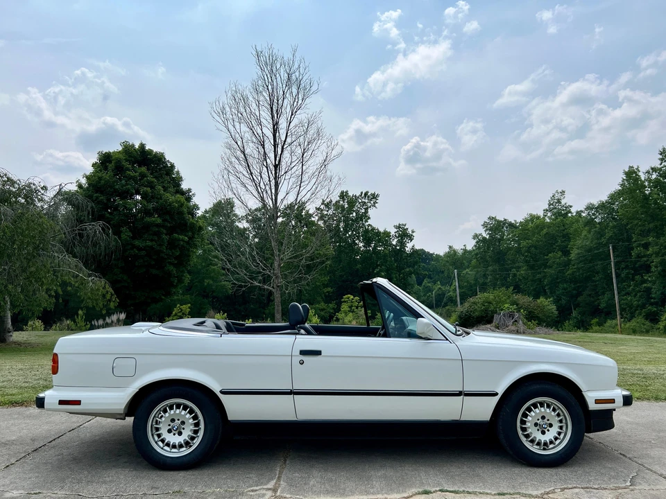 1989 BMW E30 3 Series - Image 10 of 31