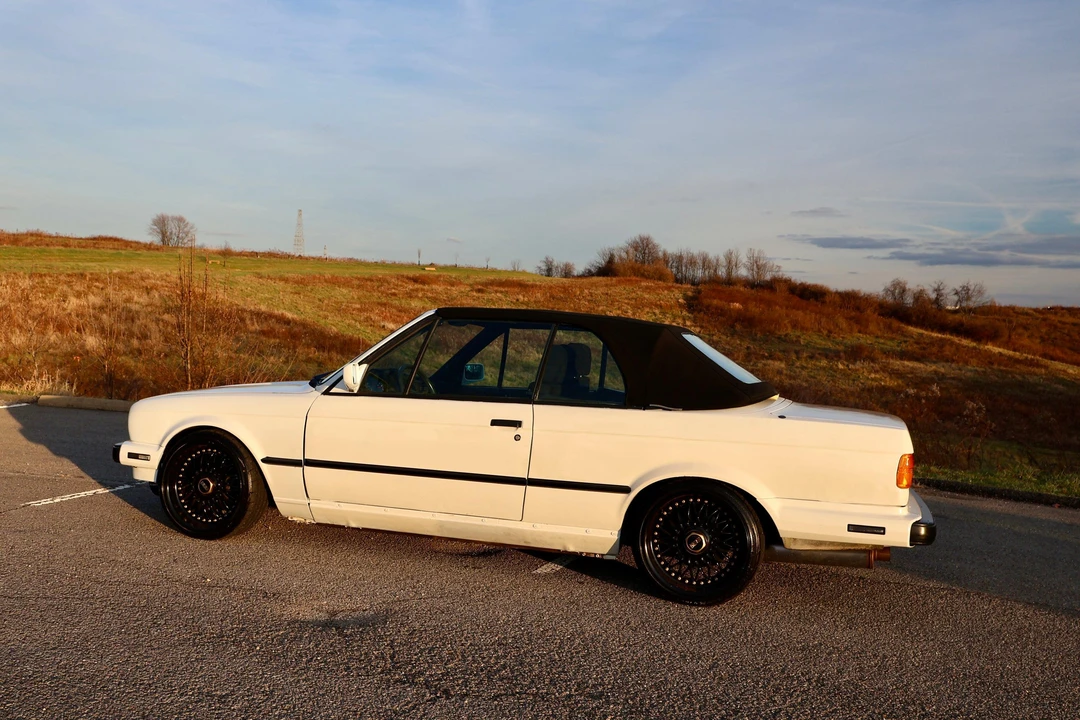 1989 BMW E30 3 Series - Image 16 of 22