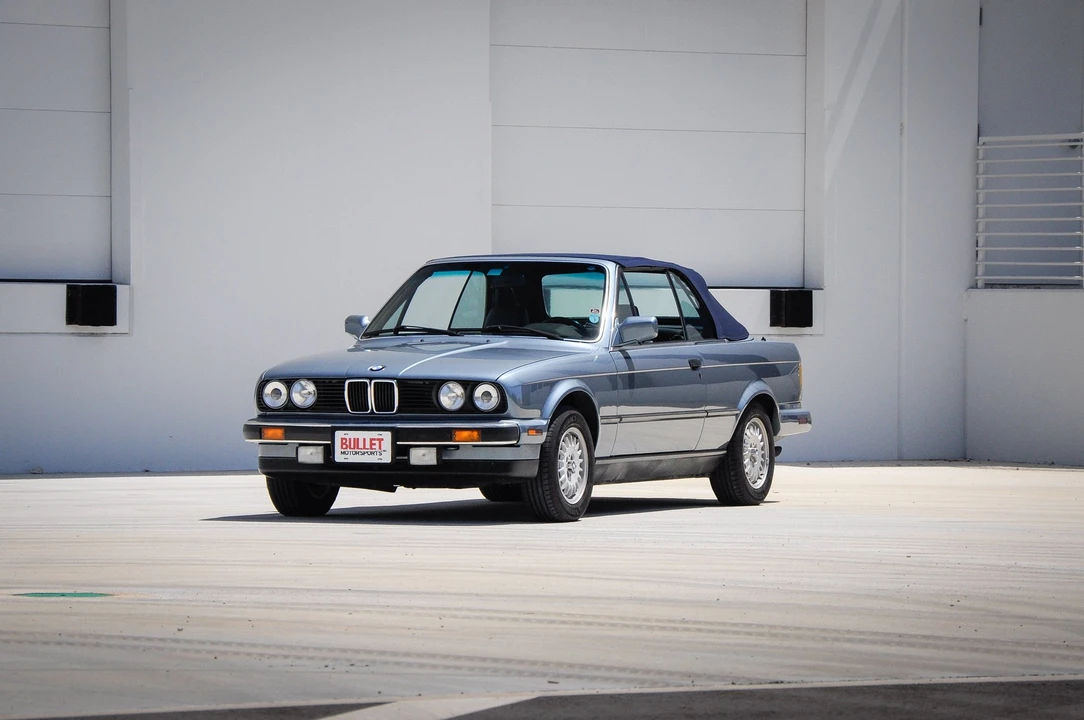 1989 BMW E30 3 Series - Image 2 of 31