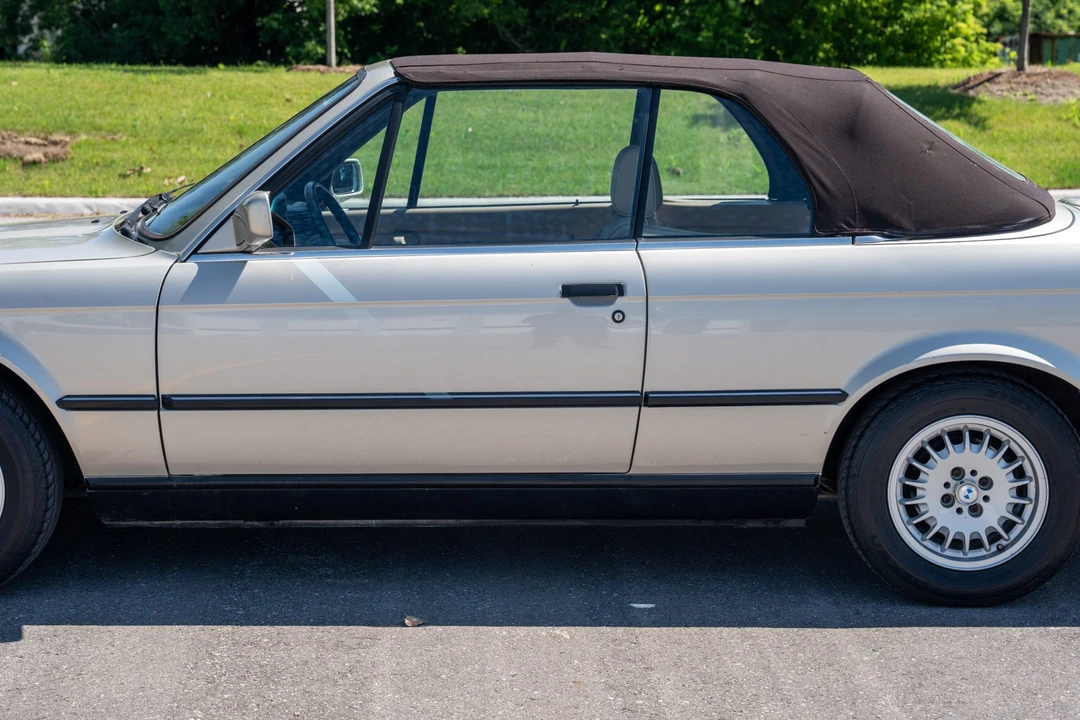1989 BMW E30 3 Series - Image 24 of 31