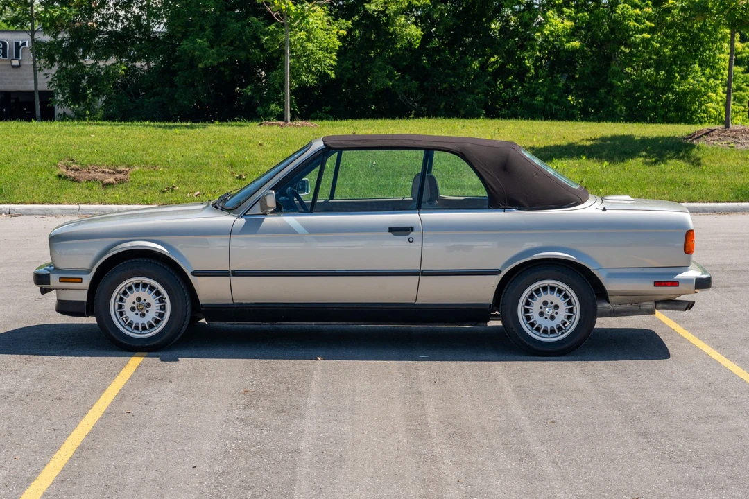 1989 BMW E30 3 Series - Image 12 of 31