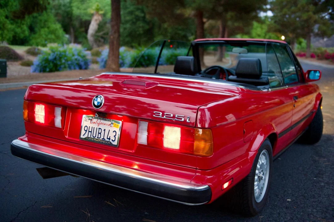 1989 BMW E30 3 Series - Image 13 of 31
