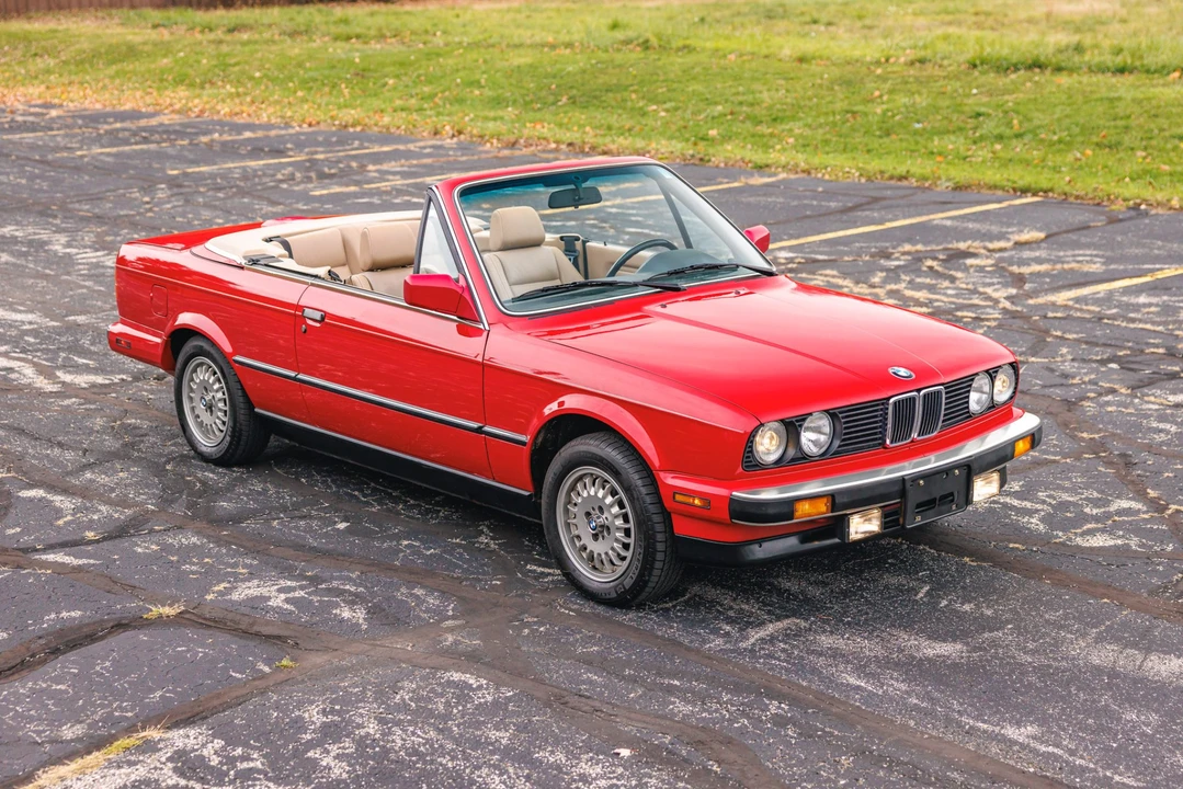 1989 BMW E30 3 Series - Image 13 of 31