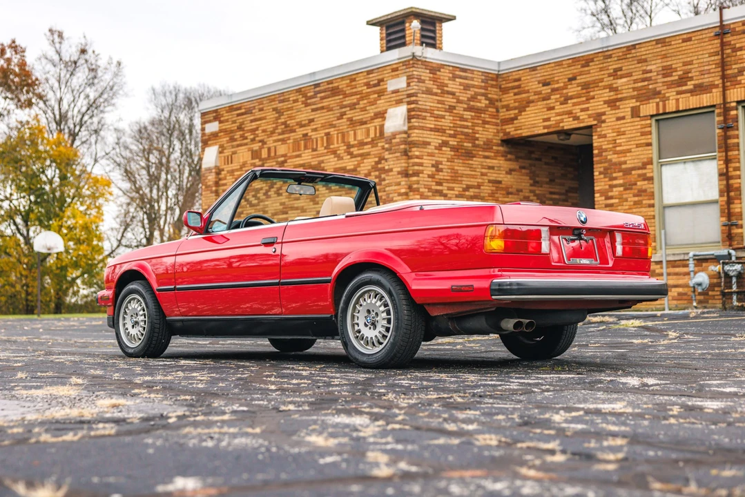 1989 BMW E30 3 Series - Image 5 of 31