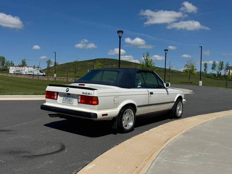 1989 BMW E30 3 Series - Image 13 of 31