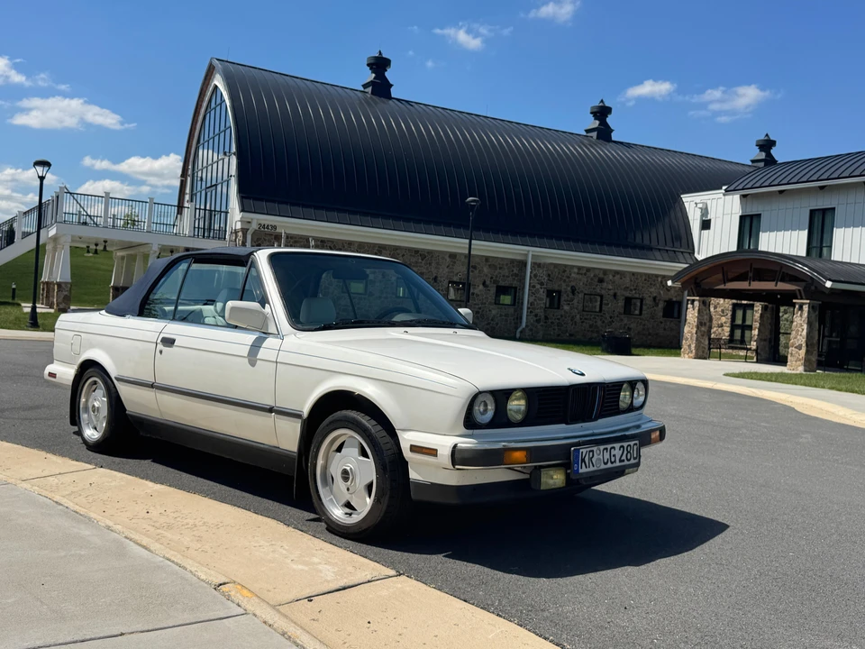 1989 BMW E30 3 Series - Image 15 of 31