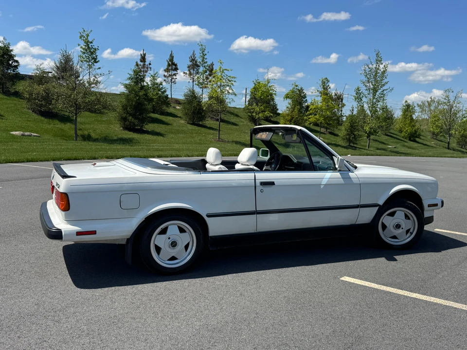 1989 BMW E30 3 Series - Image 10 of 31