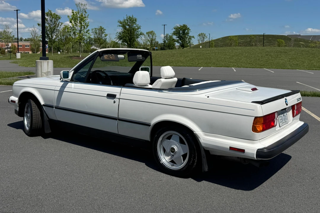 1989 BMW E30 3 Series - Image 4 of 31