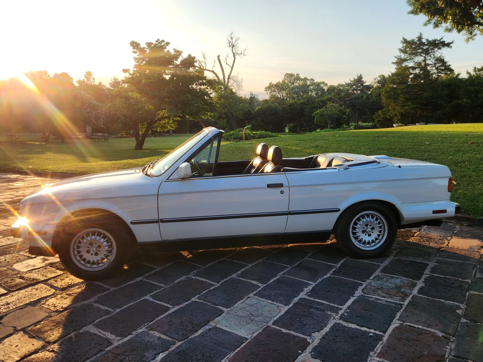 1989 BMW E30 3 Series - Image 7 of 31