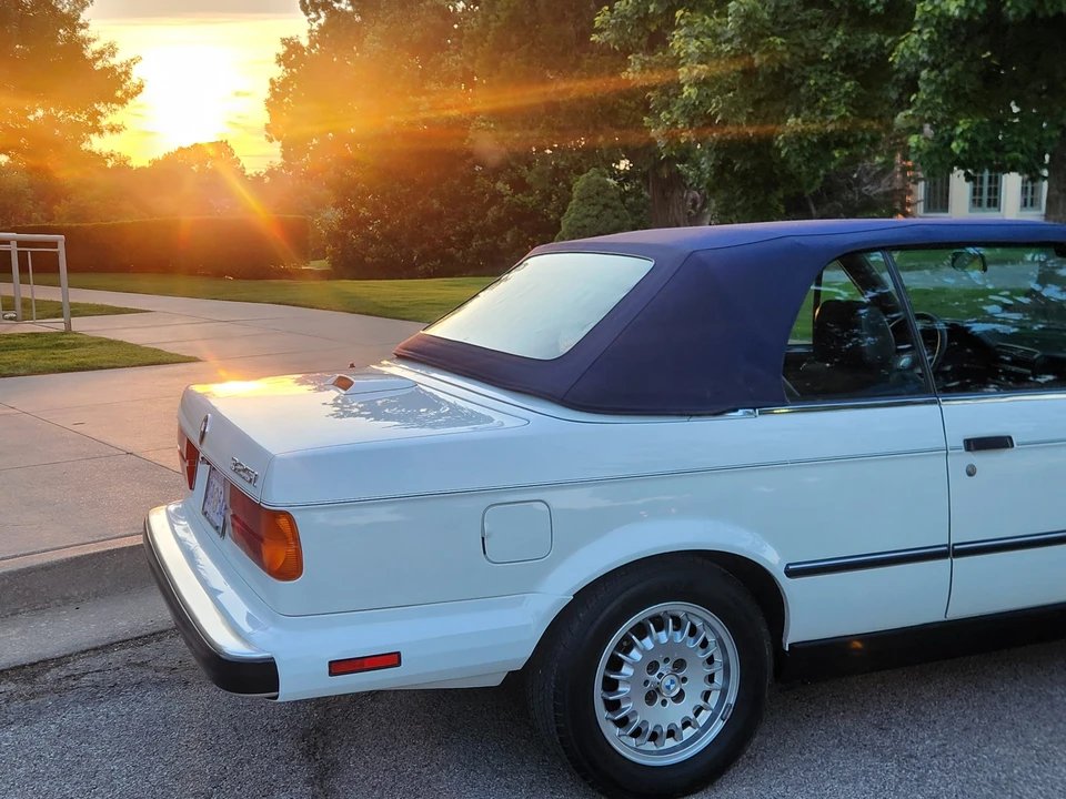 1989 BMW E30 3 Series - Image 22 of 31