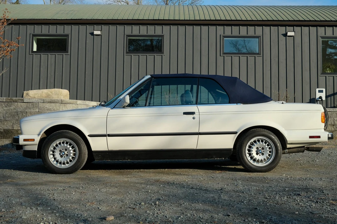 1989 BMW E30 3 Series - Image 10 of 31