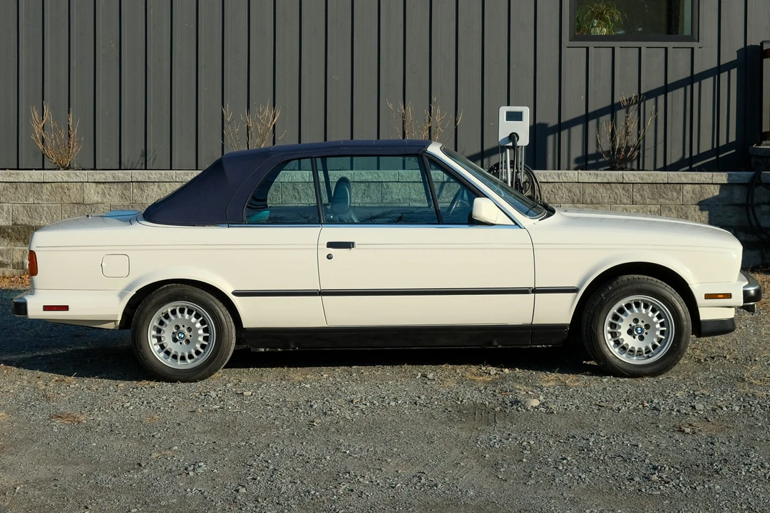 1989 BMW E30 3 Series - Image 12 of 31