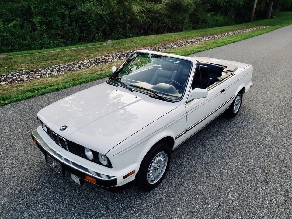 1989 BMW E30 3 Series - Image 2 of 31
