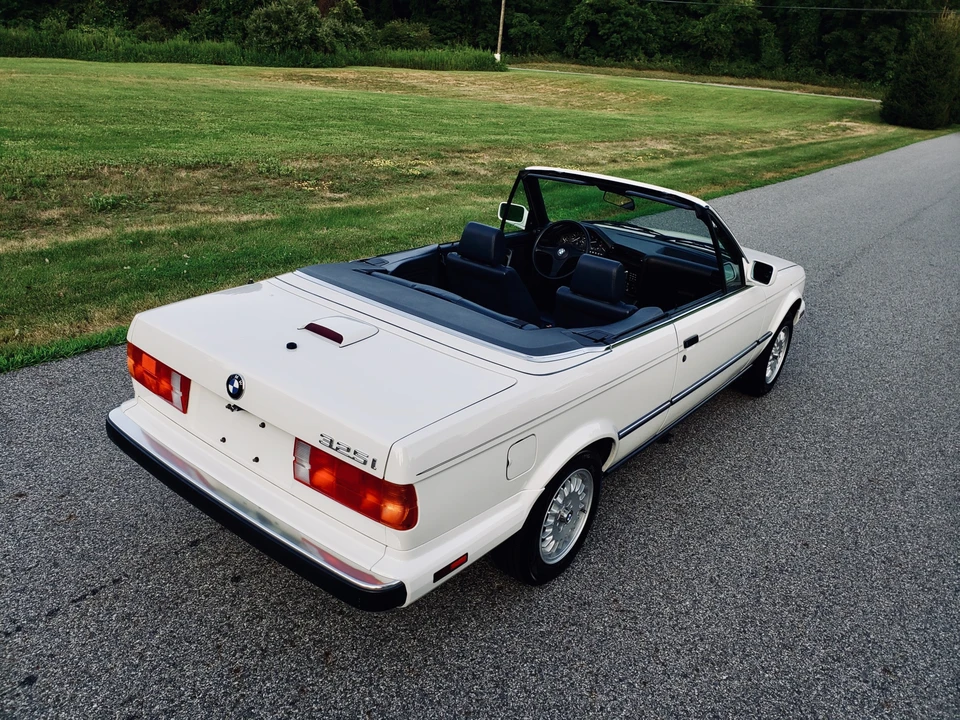1989 BMW E30 3 Series - Image 19 of 31