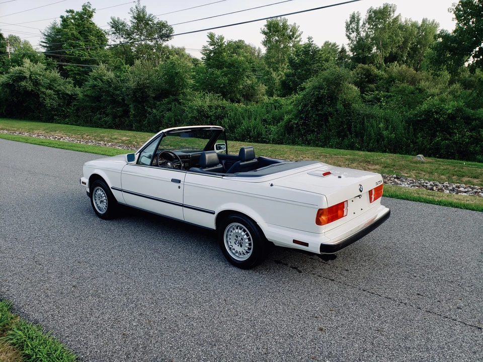 1989 BMW E30 3 Series - Image 12 of 31