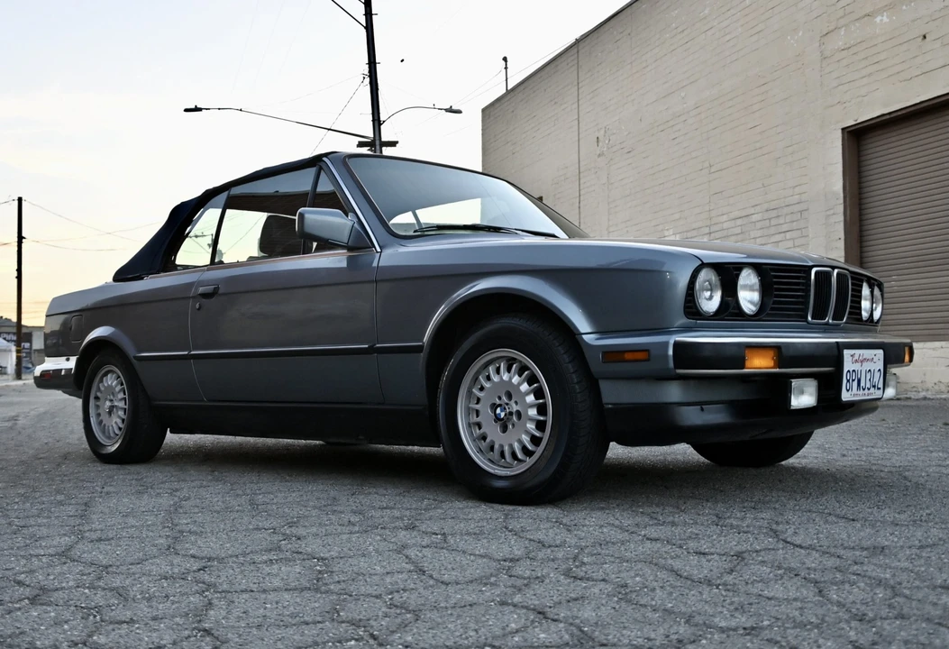 1989 BMW E30 3 Series - Image 3 of 31