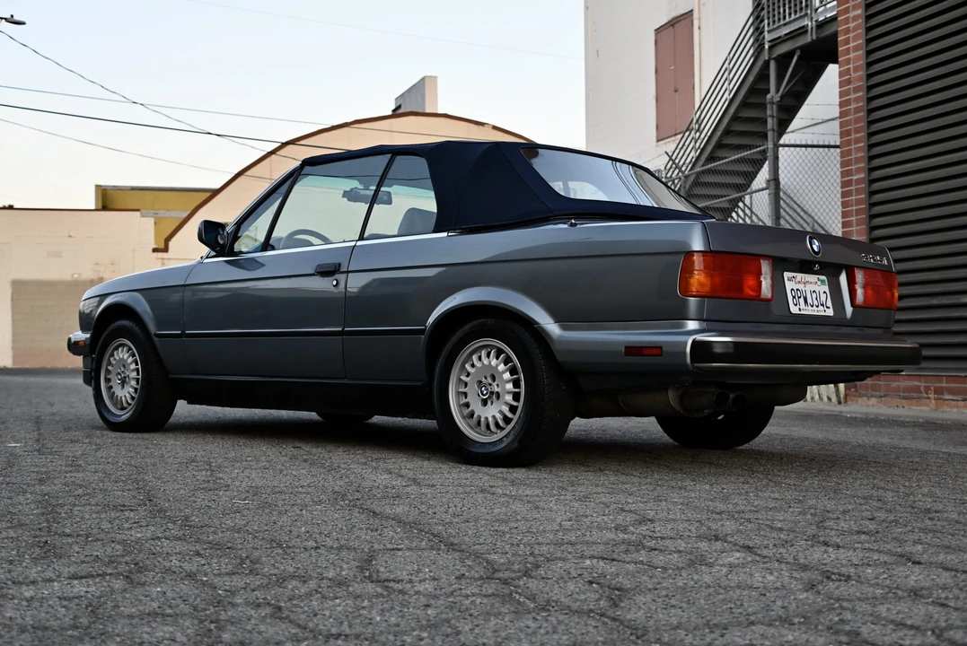 1989 BMW E30 3 Series - Image 17 of 31