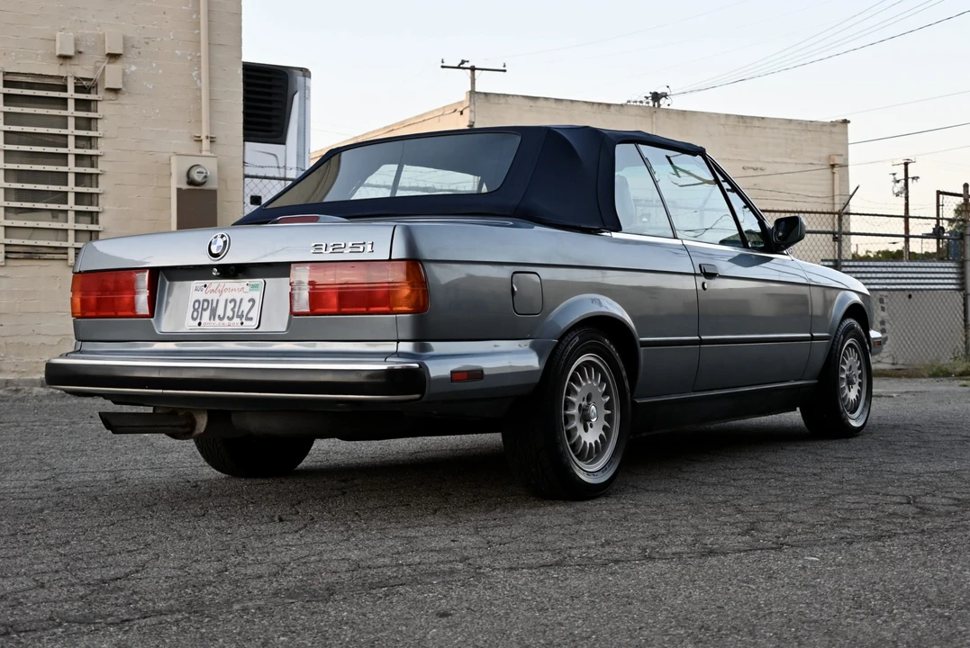 1989 BMW E30 3 Series - Image 9 of 31